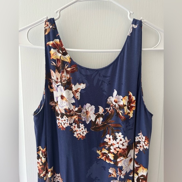 Tommy Bahama “spice market” blue floral maxi dress - Picture 5 of 7